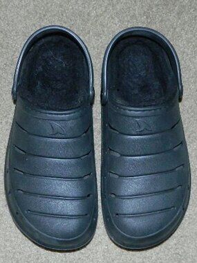 Mens RUGGED SHARK Black Clogs Size 8 Faux-Fur Lined NWOT